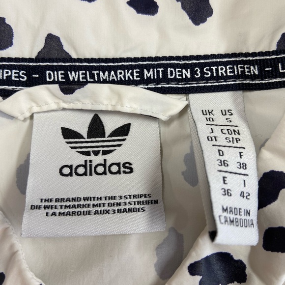 NWOT adidas Originals SST Track Jacket Full Zip Women's White Black Windbreaker - Picture 14 of 16